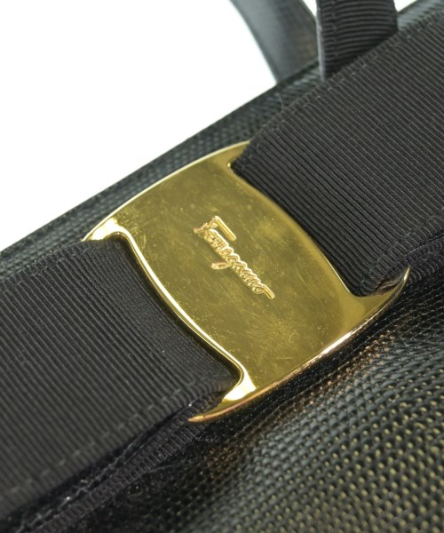 Salvatore Ferragamo（サルバトーレフェラガモ）ハンドバッグ 黒 サイズ:- レディース/2200669729115