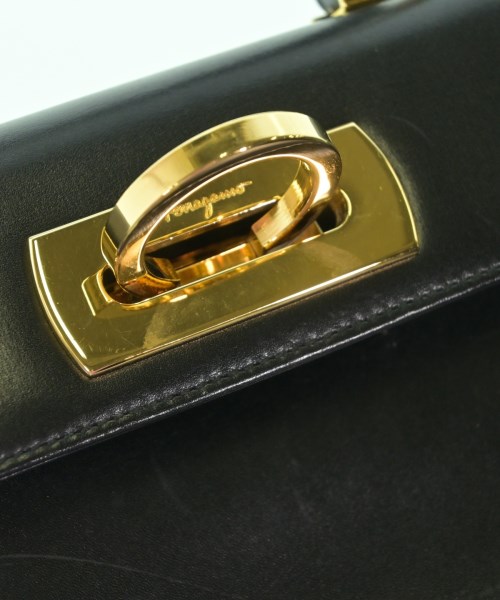 Salvatore Ferragamo（サルバトーレフェラガモ）ハンドバッグ 黒 サイズ:- レディース/2200669729139