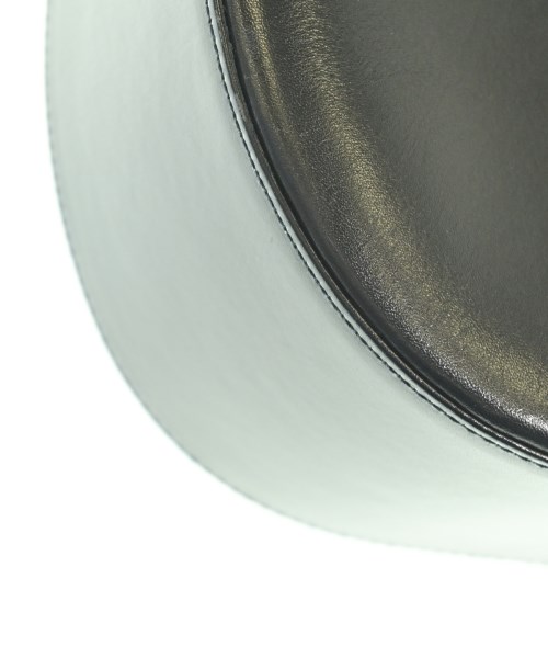 Salvatore Ferragamo（サルバトーレフェラガモ）ショルダーバッグ 黒 サイズ:- レディース/2200669729665