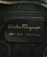 Salvatore Ferragamo（サルバトーレフェラガモ）ショルダーバッグ 黒 サイズ:- レディース/2200669729665