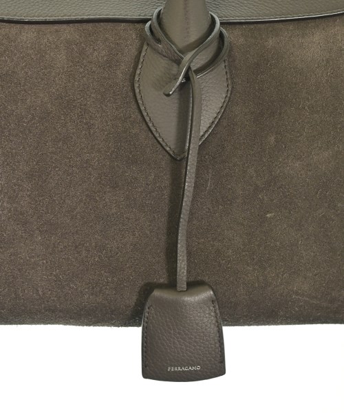 Salvatore Ferragamo（サルバトーレフェラガモ）トートバッグ 茶 サイズ:- レディース/2200672052088