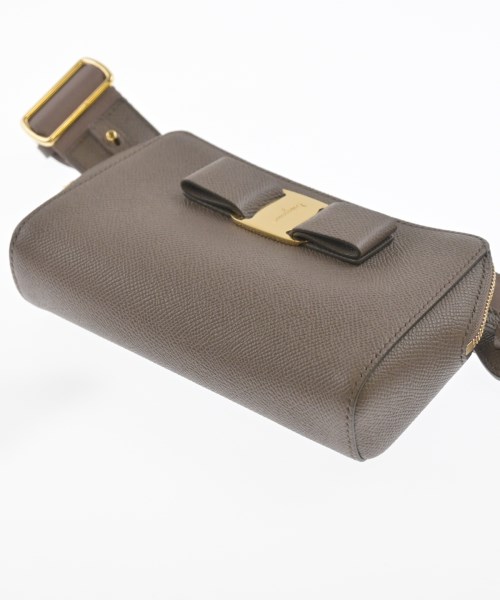 Salvatore Ferragamo（サルバトーレフェラガモ）その他 ベージュ サイズ:- レディース/2200672256080