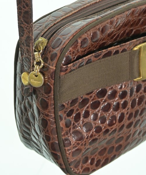 Salvatore Ferragamo（サルバトーレフェラガモ）ショルダーバッグ 茶 サイズ:- レディース/2200672256226