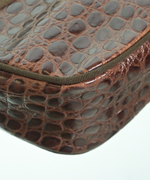 Salvatore Ferragamo（サルバトーレフェラガモ）ショルダーバッグ 茶 サイズ:- レディース/2200672256226