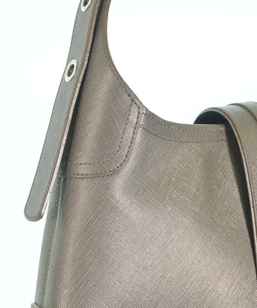 Salvatore Ferragamo（サルバトーレフェラガモ）ショルダーバッグ ベージュ サイズ:- レディース/2200719903267