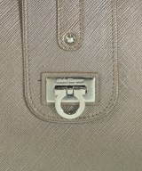 Salvatore Ferragamo（サルバトーレフェラガモ）ショルダーバッグ ベージュ サイズ:- レディース/2200719903267