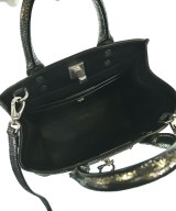 Salvatore Ferragamo（サルバトーレフェラガモ）ハンドバッグ シルバー サイズ:- レディース/2200719903281