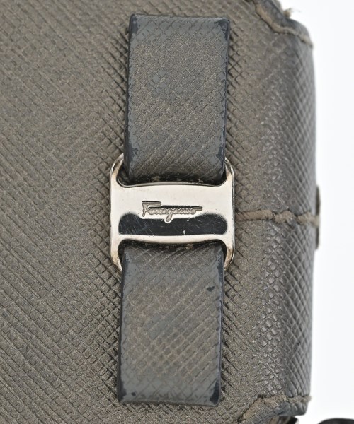 Salvatore Ferragamo（サルバトーレフェラガモ）財布・コインケース カーキ サイズ:- レディース/2200719903878