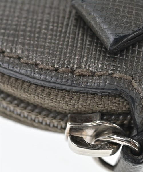 Salvatore Ferragamo（サルバトーレフェラガモ）財布・コインケース カーキ サイズ:- レディース/2200719903878