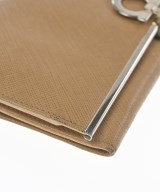 Salvatore Ferragamo（サルバトーレフェラガモ）財布・コインケース ベージュ サイズ:- レディース/2200719903892