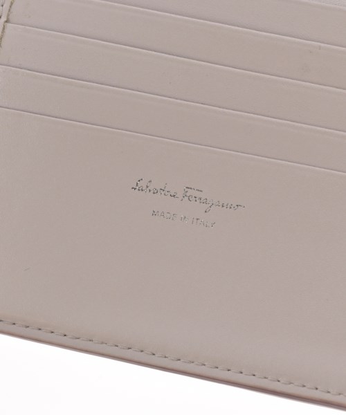 Salvatore Ferragamo（サルバトーレフェラガモ）財布・コインケース ピンク サイズ:- レディース/2200719903960