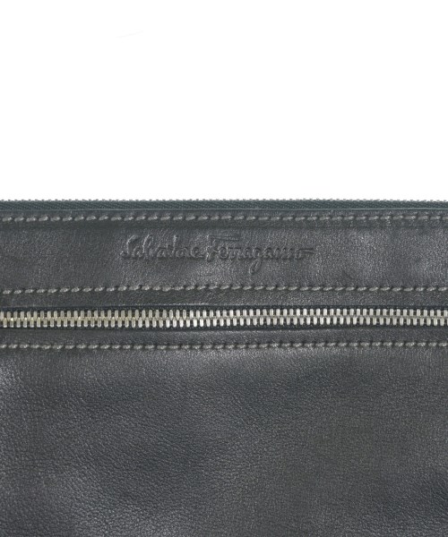 Salvatore Ferragamo（サルバトーレフェラガモ）ショルダーバッグ 黒 サイズ:- レディース/2200719904066