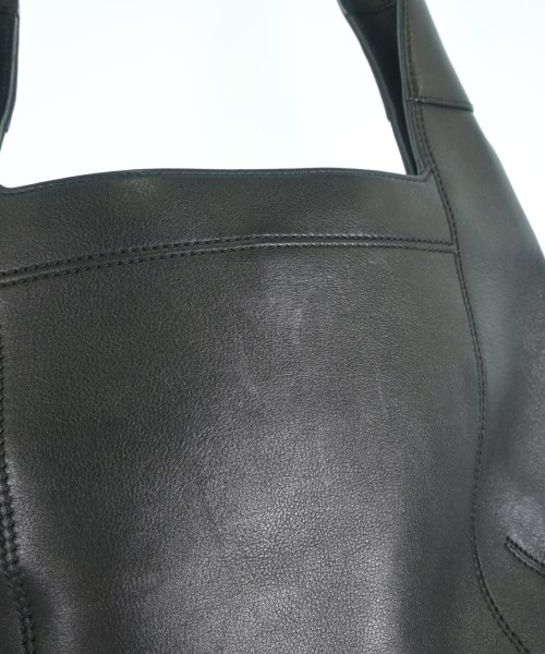 Salvatore Ferragamo（サルバトーレフェラガモ）ショルダーバッグ 黒 サイズ:- レディース/2200719904240