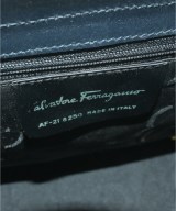 Salvatore Ferragamo（サルバトーレフェラガモ）ショルダーバッグ 黒 サイズ:- レディース/2200720483789