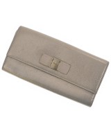 Salvatore Ferragamo（サルバトーレフェラガモ）財布・コインケース ベージュ サイズ:- レディース/2200720484304