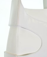 Salvatore Ferragamo（サルバトーレフェラガモ）ハンドバッグ 白 サイズ:- レディース/2200720599039