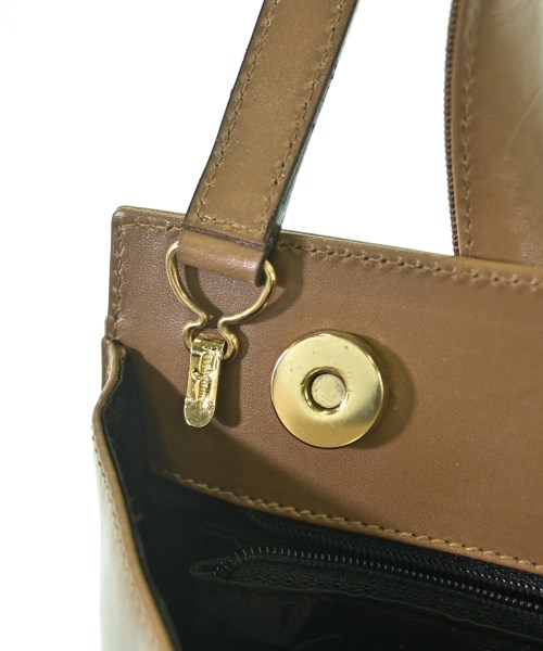 Salvatore Ferragamo（サルバトーレフェラガモ）ハンドバッグ 茶 サイズ:- レディース/2200722179437