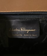 Salvatore Ferragamo（サルバトーレフェラガモ）ハンドバッグ 茶 サイズ:- レディース/2200722179437