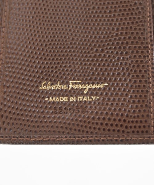 Salvatore Ferragamo（サルバトーレフェラガモ）財布・コインケース 茶 サイズ:- レディース/2200722313138