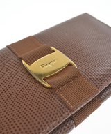 Salvatore Ferragamo（サルバトーレフェラガモ）財布・コインケース 茶 サイズ:- レディース/2200722313138