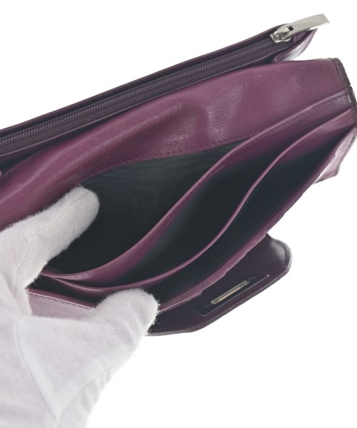 Salvatore Ferragamo（サルバトーレフェラガモ）財布・コインケース 赤 サイズ:- レディース/2200722313312