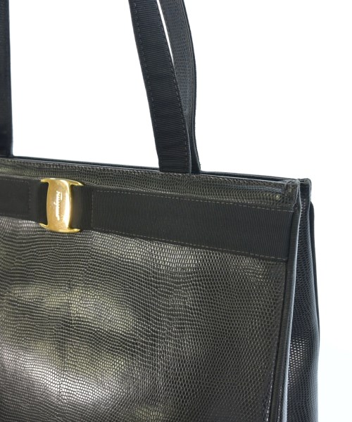 Salvatore Ferragamo（サルバトーレフェラガモ）トートバッグ 黒 サイズ:- レディース/2200724273089