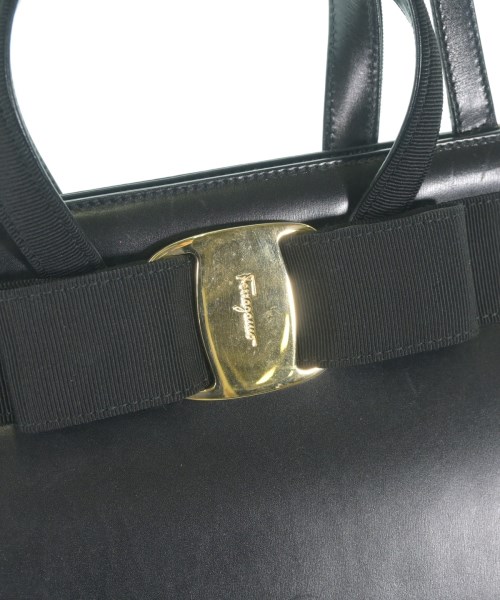 Salvatore Ferragamo（サルバトーレフェラガモ）ハンドバッグ 黒 サイズ:- レディース/2200724273164