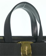 Salvatore Ferragamo（サルバトーレフェラガモ）ハンドバッグ 黒 サイズ:- レディース/2200724273171