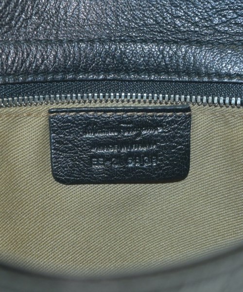 Salvatore Ferragamo（サルバトーレフェラガモ）ショルダーバッグ 黒 サイズ:- レディース/2200724273218