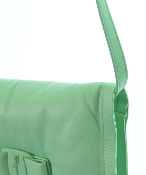 Salvatore Ferragamo（サルバトーレフェラガモ）ショルダーバッグ 緑 サイズ:- レディース/2200724273317