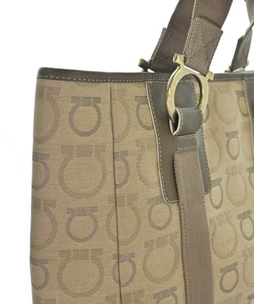 Salvatore Ferragamo（サルバトーレフェラガモ）トートバッグ ベージュ サイズ:- レディース/2200724274857