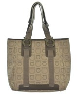 Salvatore Ferragamo（サルバトーレフェラガモ）トートバッグ ベージュ サイズ:- レディース/2200724274857