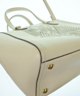 Salvatore Ferragamo（サルバトーレフェラガモ）ハンドバッグ 白 サイズ:- レディース/2200724525621