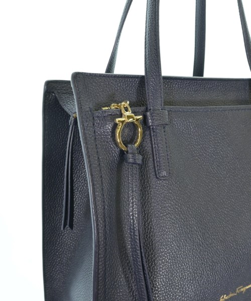 Salvatore Ferragamo（サルバトーレフェラガモ）トートバッグ 紺 サイズ:- レディース/2200726728181