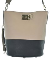 Salvatore Ferragamo ショルダーバッグ