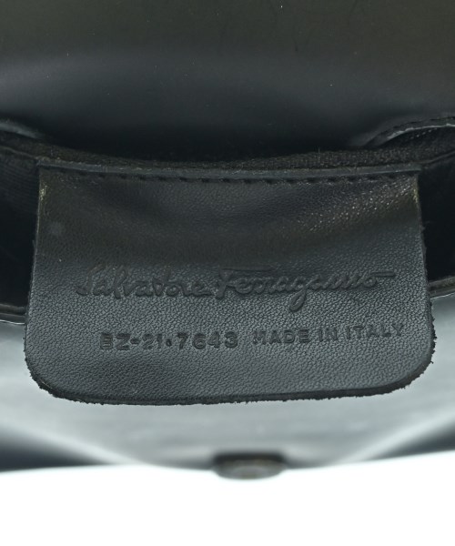 Salvatore Ferragamo（サルバトーレフェラガモ）ショルダーバッグ 黒 サイズ:- レディース/2200726855429