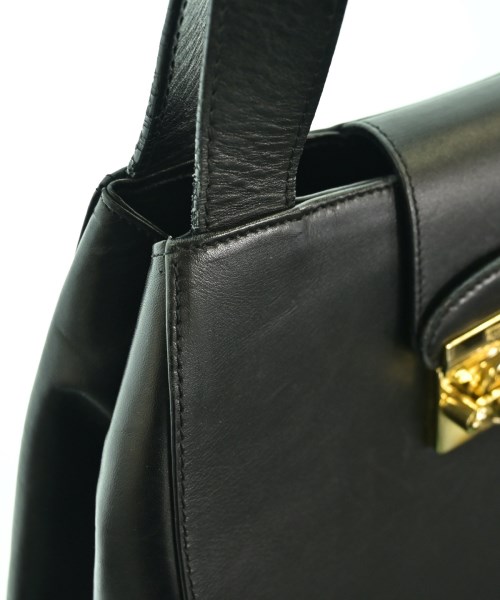 Salvatore Ferragamo（サルバトーレフェラガモ）ショルダーバッグ 黒 サイズ:- レディース/2200685030028