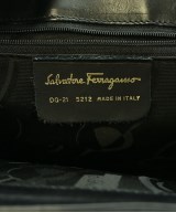 Salvatore Ferragamo（サルバトーレフェラガモ）ショルダーバッグ 黒 サイズ:- レディース/2200685030028