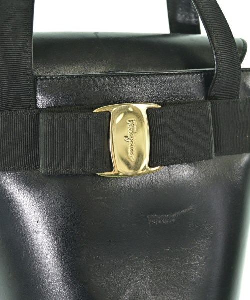 Salvatore Ferragamo（サルバトーレフェラガモ）ハンドバッグ 黒 サイズ:- レディース/2200685030813