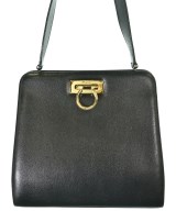 Salvatore Ferragamo（サルバトーレフェラガモ）ショルダーバッグ 黒 サイズ:- レディース/2200685030974