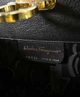 Salvatore Ferragamo（サルバトーレフェラガモ）ショルダーバッグ 黒 サイズ:- レディース/2200685030974