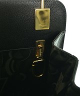 Salvatore Ferragamo（サルバトーレフェラガモ）ショルダーバッグ 黒 サイズ:- レディース/2200685030974