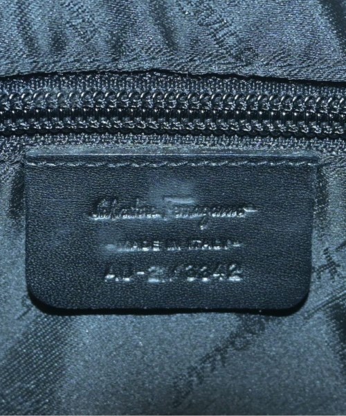 Salvatore Ferragamo（サルバトーレフェラガモ）ハンドバッグ 黒 サイズ:- レディース/2200685031230