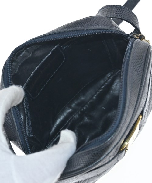 Salvatore Ferragamo（サルバトーレフェラガモ）ショルダーバッグ 黒 サイズ:- レディース/2200688822361