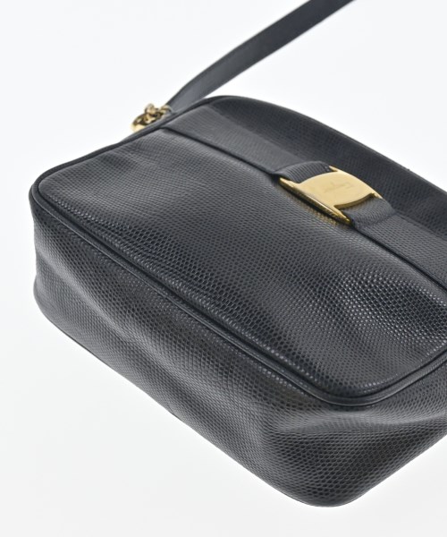 Salvatore Ferragamo（サルバトーレフェラガモ）ショルダーバッグ 黒 サイズ:- レディース/2200688822361