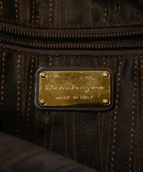 Salvatore Ferragamo（サルバトーレフェラガモ）ハンドバッグ 茶 サイズ:- レディース/2200688822484