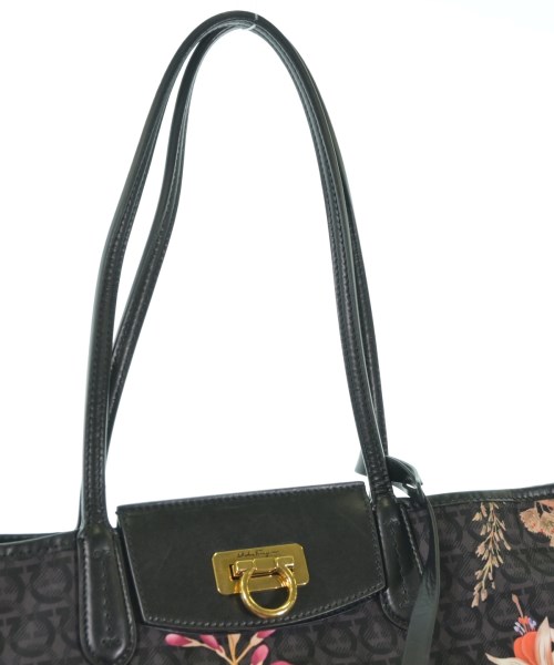 Salvatore Ferragamo（サルバトーレフェラガモ）トートバッグ 黒 サイズ:- レディース/2200688997458