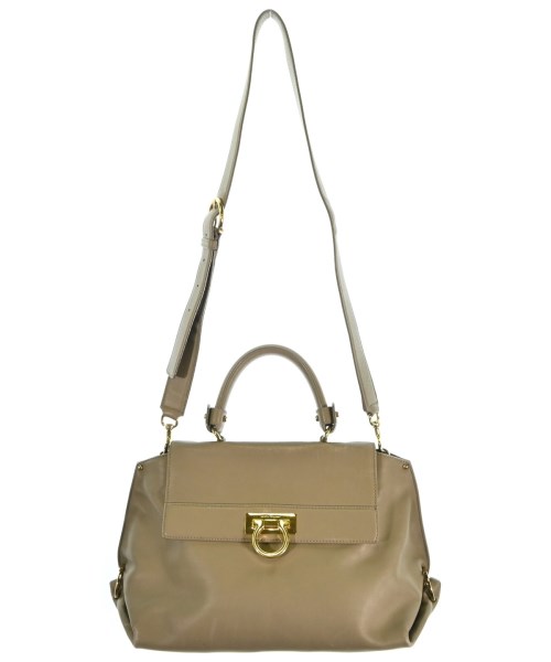 Salvatore Ferragamo（サルバトーレフェラガモ）ショルダーバッグ グレー サイズ:- レディース/2200689344022