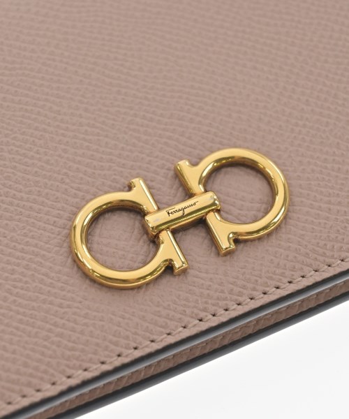 Salvatore Ferragamo（サルバトーレフェラガモ）財布・コインケース ピンク サイズ:- レディース/2200689994012