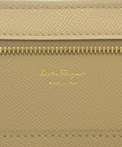 Salvatore Ferragamo（サルバトーレフェラガモ）トートバッグ ベージュ サイズ:- レディース/2200690972016